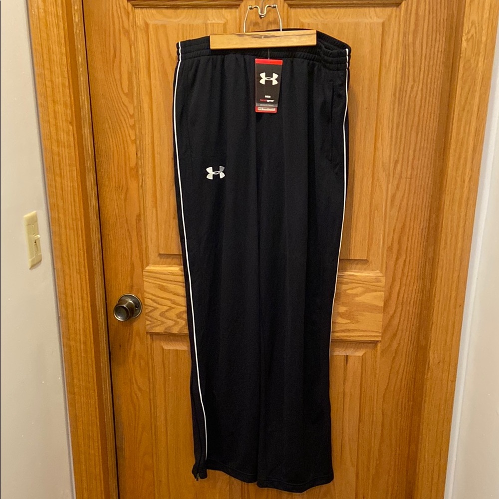 Under Armour Black Basketball Pants with White Trim